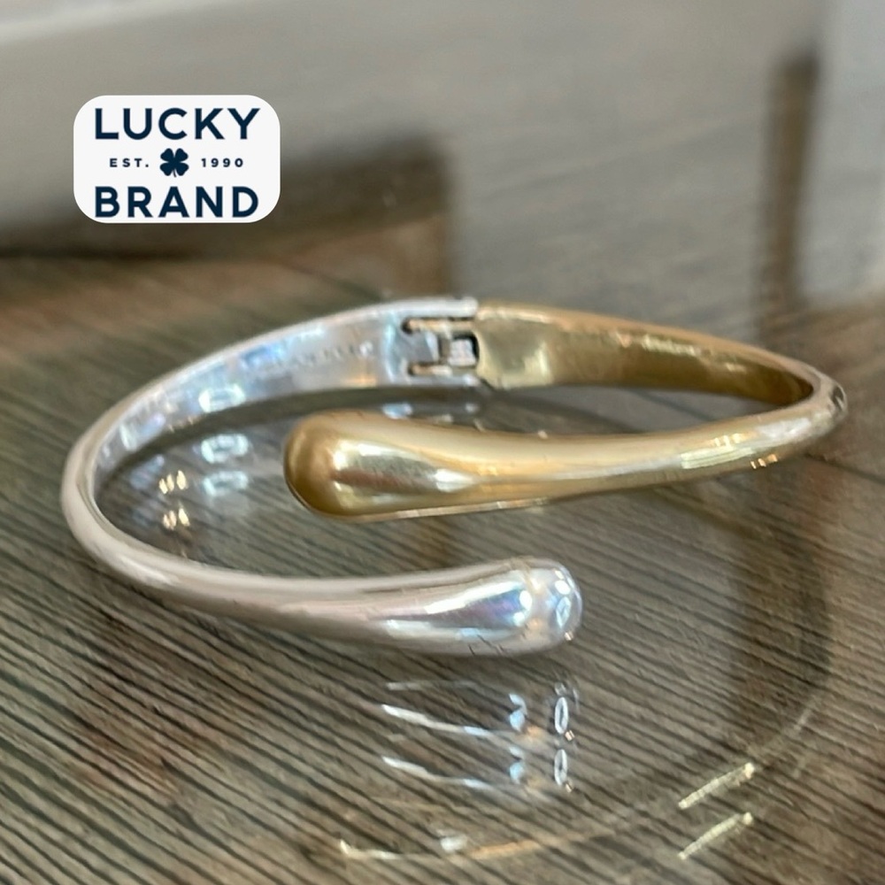 Lucky Brand Womens Two Tone Bypass Bracelet